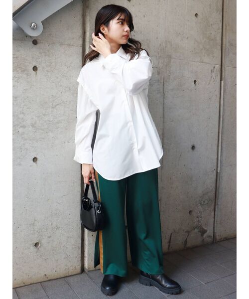 MURUA（ムルーア）の「マルチウェイスリーブシャツ【3WAY着用可能】（シャツ/ブラウス・レディース・その他1/ブルー/ホワイト・FREE）」の4枚目の写真