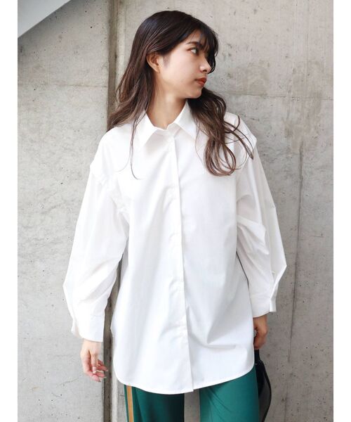 MURUA（ムルーア）の「マルチウェイスリーブシャツ【3WAY着用可能】（シャツ/ブラウス・レディース・その他1/ブルー/ホワイト・FREE）」の8枚目の写真