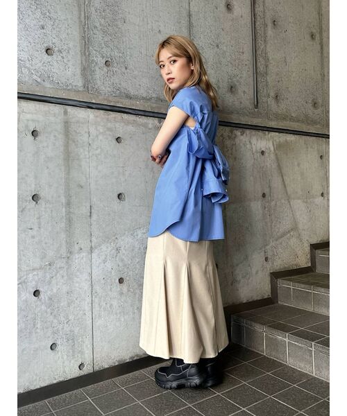 MURUA（ムルーア）の「マルチウェイスリーブシャツ【3WAY着用可能】（シャツ/ブラウス・レディース・その他1/ブルー/ホワイト・FREE）」の14枚目の写真