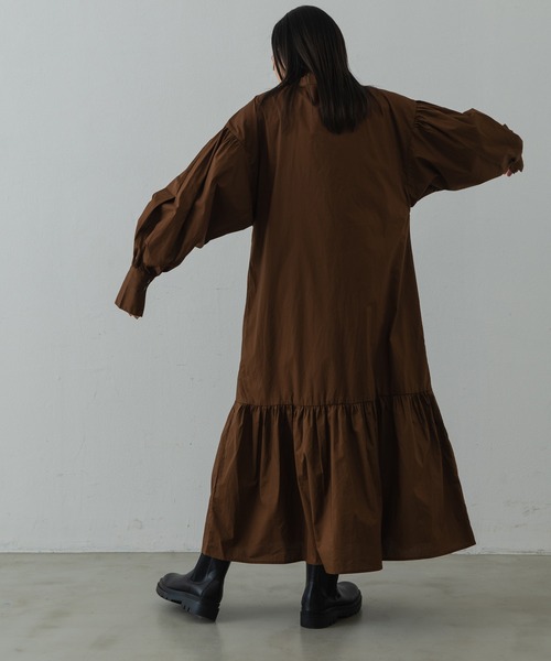 Shelly island（シェリーアイランド）の「ティアードロングシャツワンピース（シャツワンピース・レディース・ブラック/ブラウン・FREE）」の14枚目の写真