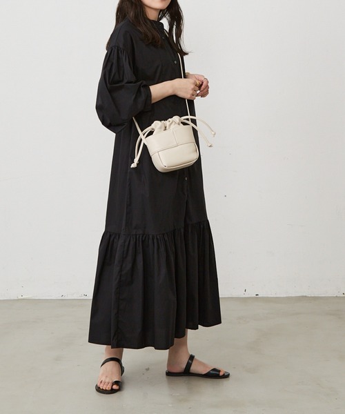 Shelly island（シェリーアイランド）の「ティアードロングシャツワンピース（シャツワンピース・レディース・ブラック/ブラウン・FREE）」の21枚目の写真