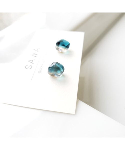 tone（トーン）の「【sawa】一粒ピアス(MA)（ピアス（両耳用）・レディース・スカイブルー/グレー/ターコイズブルー/ライム/ブルー/その他/クリア/ラベンダー/ピンク系その他/シャンパン/ブラウン/パープル系その他/パープル系その他2/パープル系その他3/ブルー系その他2/グリーン系その他/ブルー系その他/カーキ/ブルー系その他3/グリーン・FREE）」の7枚目の写真