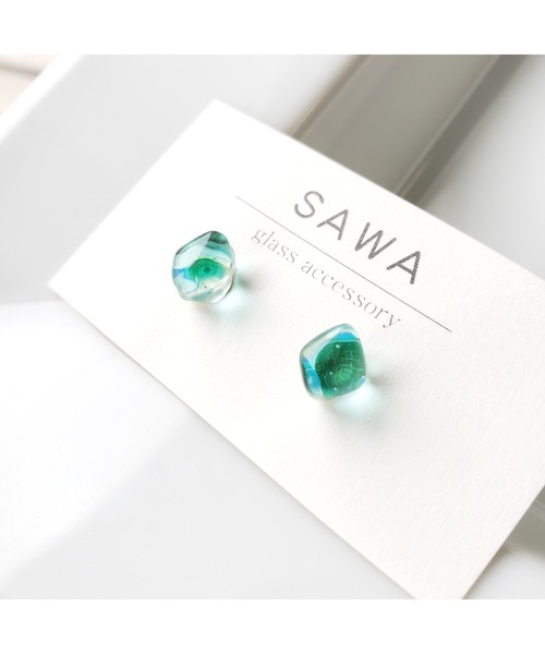 tone（トーン）の「【sawa】一粒ピアス(MA)（ピアス（両耳用）・レディース・スカイブルー/グレー/ターコイズブルー/ライム/ブルー/その他/クリア/ラベンダー/ピンク系その他/シャンパン/ブラウン/パープル系その他/パープル系その他2/パープル系その他3/ブルー系その他2/グリーン系その他/ブルー系その他/カーキ/ブルー系その他3/グリーン・FREE）」の10枚目の写真