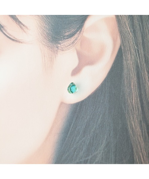 tone（トーン）の「【sawa】一粒ピアス(MA)（ピアス（両耳用）・レディース・スカイブルー/グレー/ターコイズブルー/ライム/ブルー/その他/クリア/ラベンダー/ピンク系その他/シャンパン/ブラウン/パープル系その他/パープル系その他2/パープル系その他3/ブルー系その他2/グリーン系その他/ブルー系その他/カーキ/ブルー系その他3/グリーン・FREE）」の21枚目の写真