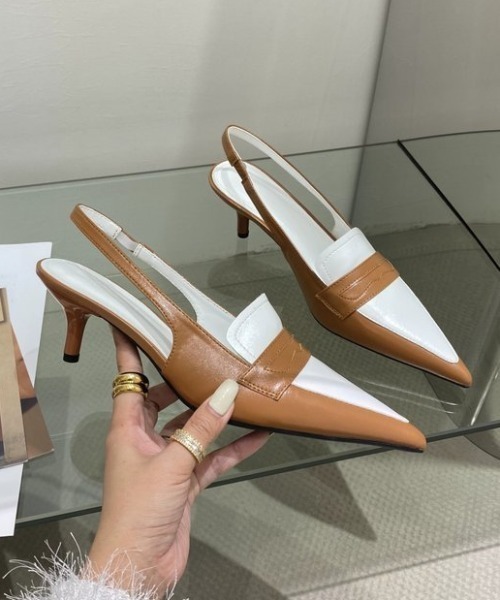 美品　OHGA BICOLOR バイカラーパンプス　22センチ 美品OHGA BICOLOR バイカラーパンプス22センチ