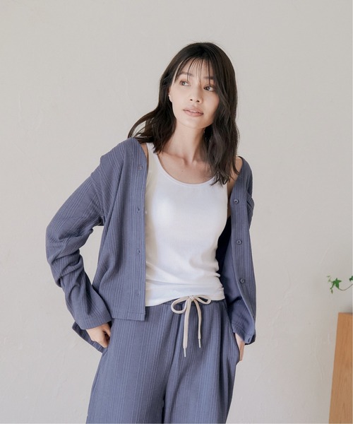 sleeping.com（スリーピングドットコム）の「オリジナルの香り付き素材 レディス・ランダムストライプジャガードカットソー羽織（ルームウェア/パジャマ・レディース・ブルー/オリーブ・ﾌﾘ-）」の2枚目の写真