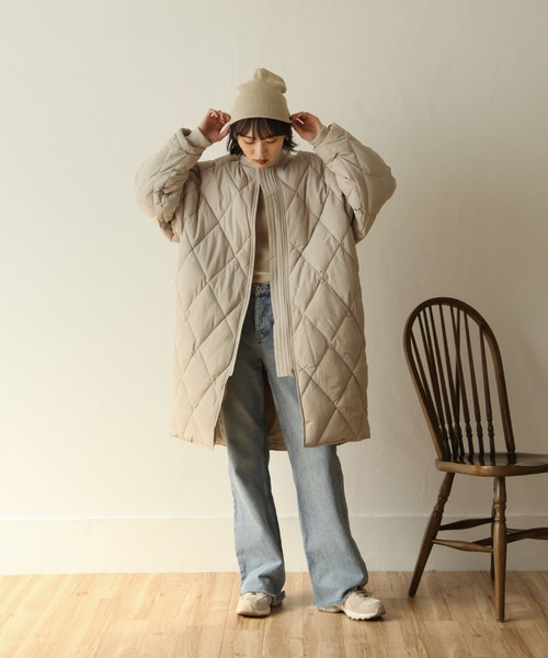 Chillfar（チルファー）の「ロング丈中綿ダウンコート（ダウンジャケット/コート・レディース・ブラック/カーキ/アイボリー・MEDIUM/LARGE）」の6枚目の写真