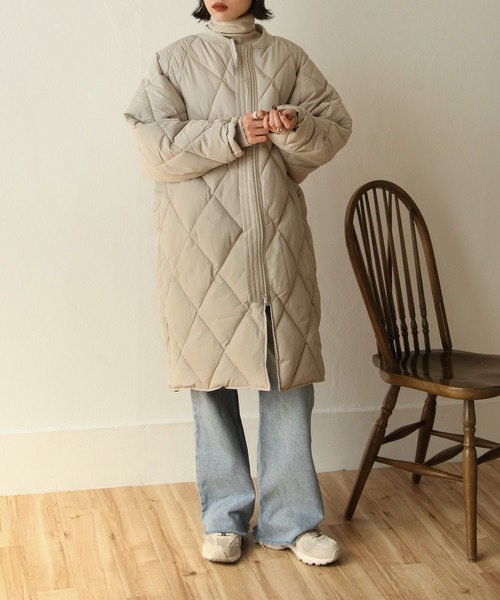 Chillfar（チルファー）の「ロング丈中綿ダウンコート（ダウンジャケット/コート・レディース・ブラック/カーキ/アイボリー・MEDIUM/LARGE）」の9枚目の写真