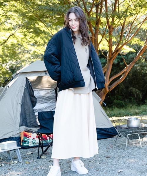 OUTDOOR PRODUCTS APPAREL(アウトドアプロダクツアパレル)の「2WAY リバーシブル ビッグシルエット バルーンシルエット MA-1 ジャケット(MA-1・レディース・ブラック/ブラウン/カーキ・MEDIUM)」の5枚目の写真