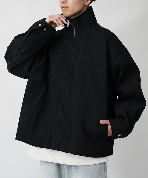 MinoriTY（マイノリティ）の「【MinoriTY】メルトン素材ドルマンマウンテンパーカーブルゾン ドルマンシルエット ビッグシルエット ジャケット メンズ 冬服 春服 オーバーサイズ アウター（マウンテンパーカー・メンズ・アイボリー/グレイッシュベージュ/ブラック/ライトグレー/ブルー/ブラック系その他/グレー系その他・L/M/S）」の4枚目の写真