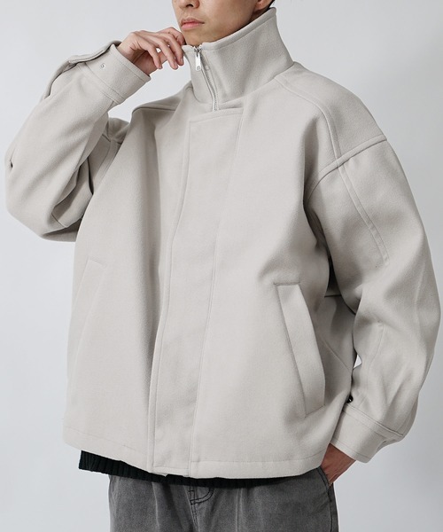 MinoriTY（マイノリティ）の「【MinoriTY】メルトン素材ドルマンマウンテンパーカーブルゾン ドルマンシルエット ビッグシルエット ジャケット メンズ 冬服 春服 オーバーサイズ アウター（マウンテンパーカー・メンズ・アイボリー/グレイッシュベージュ/ブラック/ライトグレー/ブルー/ブラック系その他/グレー系その他・L/M/S）」の6枚目の写真