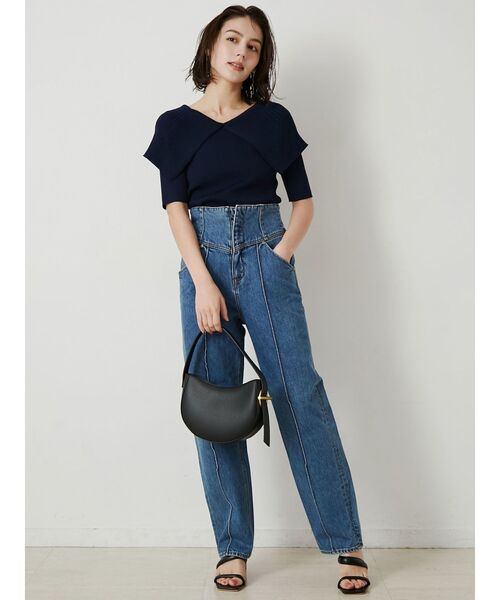 LAGUNAMOON(ラグナムーン)の「ハイウエストピンタックデニムパンツ(デニムパンツ・レディース・ブルー/インディゴブルー・SMALL/MEDIUM)」の22枚目の写真