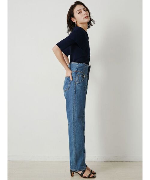 LAGUNAMOON(ラグナムーン)の「ハイウエストピンタックデニムパンツ(デニムパンツ・レディース・ブルー/インディゴブルー・SMALL/MEDIUM)」の20枚目の写真