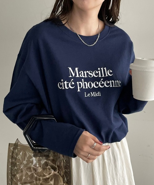 DISCOAT(ディスコート)の「【WEB限定】エンブロイダリーロゴロングスリーブTシャツ(Tシャツ/カットソー・レディース・ネイビー/ホワイト/チャコールグレー/オフホワイト・FREE)」の4枚目の写真