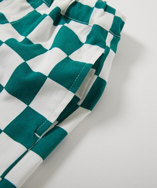 devirock（デビロック）の「よくばりストレッチ ツイル 総柄ベイカーハーフパンツ（その他パンツ・キッズ・ダークベージュ/ブラック/グレー系その他/グリーン系1/ベージュ系1/パープル系1・100cm/110cm/120cm/130cm/140cm/150cm/160cm）」の13枚目の写真