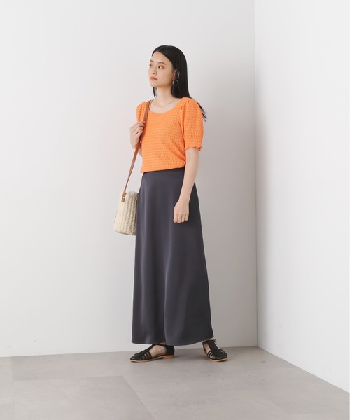 N.(N. Natural Beauty Basic)(エヌエヌナチュラルビューティーベーシック)の「◆スクエアネックカットソー(Tシャツ/カットソー・レディース・オレンジ/オフホワイト/ブラック・MEDIUM)」の14枚目の写真