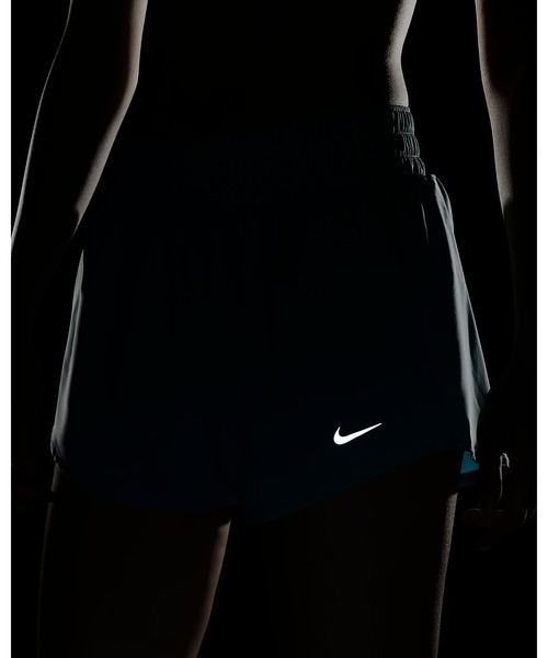 NIKE(ナイキ)の「《NIKEアパレル》ナイキ WS ワン DF MR BR ショート 3インチ(その他パンツ・レディース・ブラック/ブラウン系その他/ターコイズブルー/ダークネイビー/グレー系その他/ピンク系その他・L/S/XS/M/XL)」の19枚目の写真