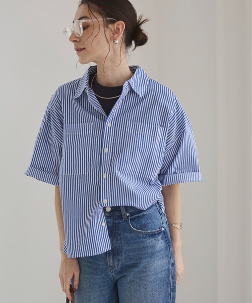 【agnes b.】綿100% ストライプ柄 レギュラーカラーシャツ 2 ブルー agnes b 】綿100% ストライプ柄 レギュラーカラーシャツ 2