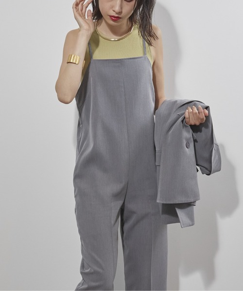 ECRIRE（エクリール）の「【セットアップ対応可能】キャミオールインワン（つなぎ/オールインワン・レディース・ベージュ/ネイビー/グレー・M/L）」の5枚目の写真