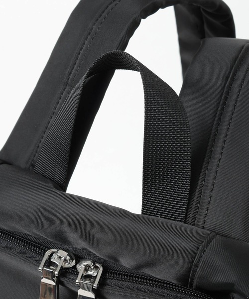 LAKOLE（ラコレ）の「スロープデイバッグ / 198932（バックパック/リュック・レディース・ブラック/ベージュ/ネイビー・FREE）」の9枚目の写真