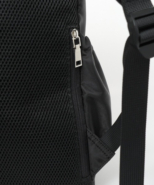 LAKOLE（ラコレ）の「スロープデイバッグ / 198932（バックパック/リュック・レディース・ブラック/ベージュ/ネイビー・FREE）」の13枚目の写真