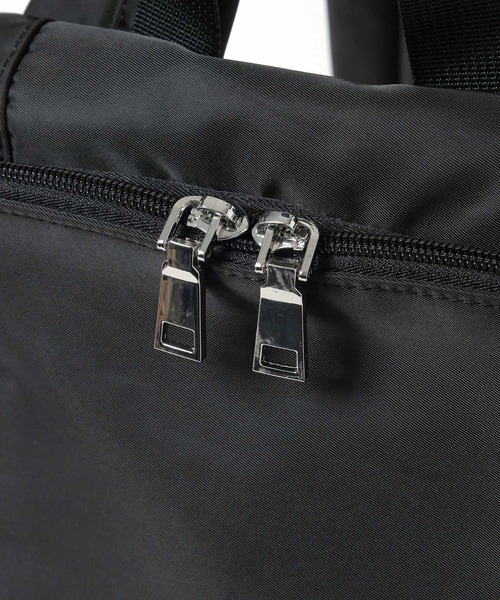 LAKOLE（ラコレ）の「スロープデイバッグ / 198932（バックパック/リュック・レディース・ブラック/ベージュ/ネイビー・FREE）」の19枚目の写真