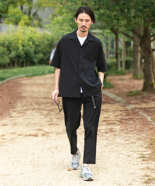 URBAN RESEARCH(アーバンリサーチ)の「『撥水/イージーケア』SOLOTEX STRETCH SHORT-SLEEVE SHIRTS(シャツ/ブラウス・メンズ・ネイビー/ブラック/グレー系その他・MEDIUM/LARGE)」の20枚目の写真