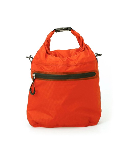 Nahe(ネーエ)の「nahe ネーエ ドライバッグ 2WAY 防水 折りたたみ サコッシュ 4L(S)(エコバッグ/サブバッグ・メンズ・イエロー/オレンジ/ブラック/ターコイズブルー/ライトグレー/ダークグリーン・FREE)」の12枚目の写真