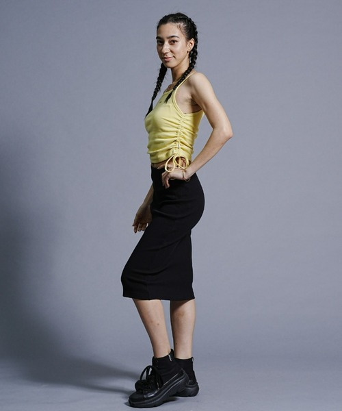 RVCA（ルーカ）の「RVCA/ルーカ ワンポイント刺繍/リブタンクトップ BD043-303（タンクトップ・レディース・ブラック/イエロー/ホワイト・M/S）」の14枚目の写真