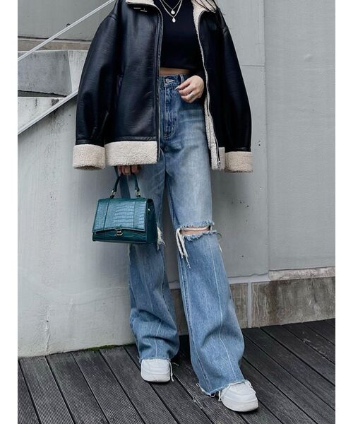 EVRIS(エヴリス)の「ダメージワイドデニムパンツ(デニムパンツ・レディース・ブルー・SMALL/MEDIUM)」の5枚目の写真