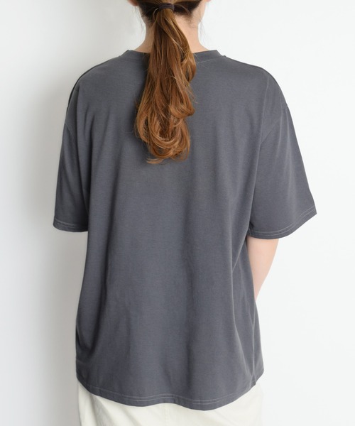 Flowering Korea(フラワーリングコリア)の「オーバーサイズロゴTシャツ(Tシャツ/カットソー・レディース・グレー/オレンジ/ホワイト・FREE)」の4枚目の写真