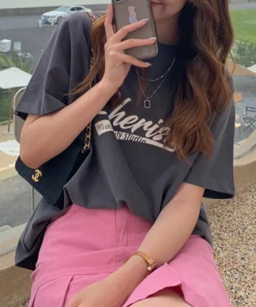 Flowering Korea(フラワーリングコリア)の「オーバーサイズロゴTシャツ(Tシャツ/カットソー・レディース・グレー/オレンジ/ホワイト・FREE)」の17枚目の写真