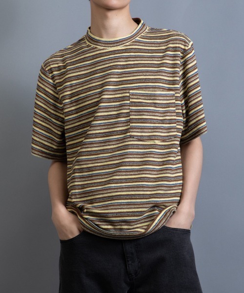 En serio TOKYO(エンソリオトーキョー)の「テリークロス マルチボーダー レギュラーシルエット ポケTEE(Tシャツ/カットソー・メンズ・グリーン系/ブラウン系/イエロー系・L/M)」の3枚目の写真