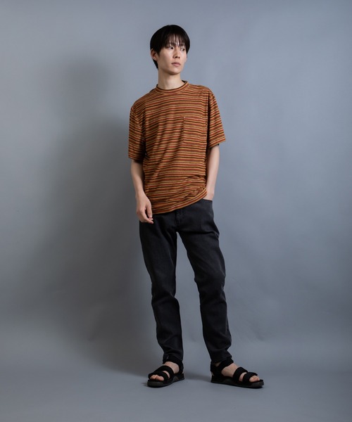 En serio TOKYO(エンソリオトーキョー)の「テリークロス マルチボーダー レギュラーシルエット ポケTEE(Tシャツ/カットソー・メンズ・グリーン系/ブラウン系/イエロー系・L/M)」の4枚目の写真