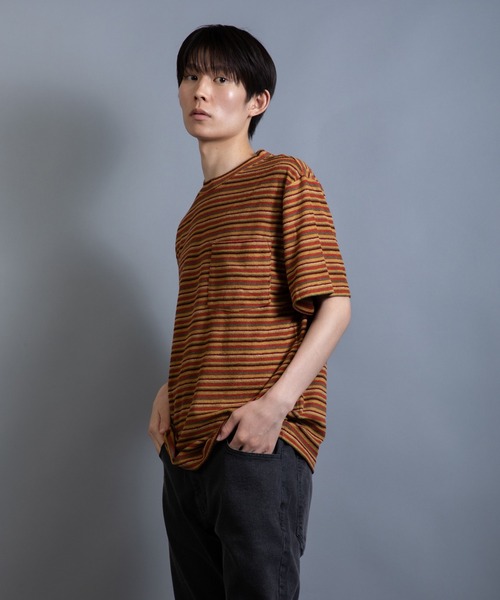 En serio TOKYO(エンソリオトーキョー)の「テリークロス マルチボーダー レギュラーシルエット ポケTEE(Tシャツ/カットソー・メンズ・グリーン系/ブラウン系/イエロー系・L/M)」の6枚目の写真
