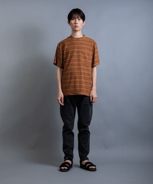 En serio TOKYO(エンソリオトーキョー)の「テリークロス マルチボーダー レギュラーシルエット ポケTEE(Tシャツ/カットソー・メンズ・グリーン系/ブラウン系/イエロー系・L/M)」の7枚目の写真