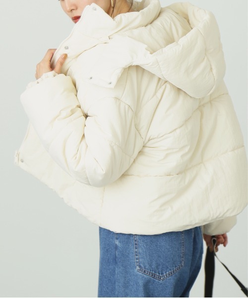 FREE'S MART(フリーズマート)の「◆ファイバーダウンショートブルゾン(ブルゾン・レディース・ホワイト/ブラック/カーキ・SMALL/MEDIUM)」の5枚目の写真