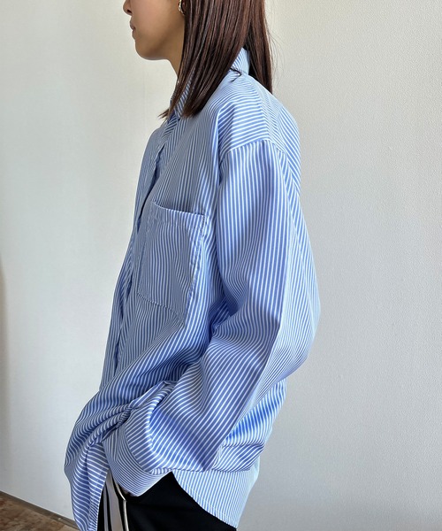 Kotoe(コトエ)の「ビッグシルエットストライプシャツ ビッグシャツ レディース(シャツ/ブラウス・レディース・ブルー・FREE)」の2枚目の写真