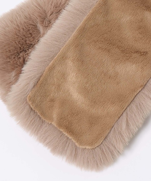 Andemiu（アンデミュウ）の「フェイクファーティペット966427（マフラー・レディース・モカ/ブルーグレー/ベージュ・FREE）」の9枚目の写真