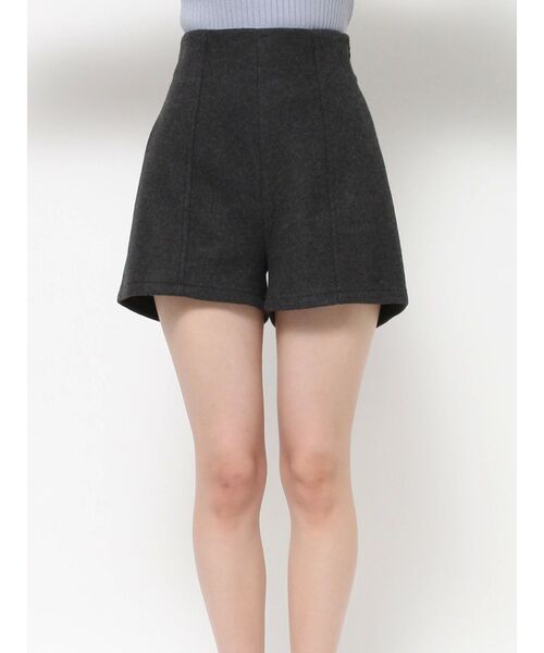 RESEXXY（リゼクシー）の「ベーシックハイウエストショートパンツ（その他パンツ・レディース・アイボリー/ブラック/ブラウン・FREE）」の13枚目の写真