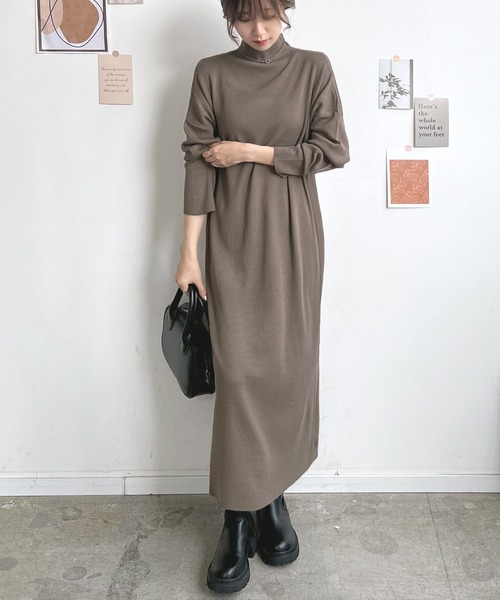 Futier land（フューティアランド）の「ハイネックニットロングワンピース（ワンピース・レディース・グレイッシュベージュ/ブラック/アイボリー/ブルーグレー/チャコールグレー・FREE）」の15枚目の写真