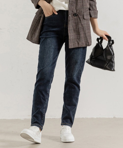 DAY CLOSET（デイ クローゼット）の「【大きいサイズ有】冬勝つあったか裏起毛。スリムテーパードハイウエストデニムパンツ レディース（デニムパンツ・レディース・インディゴブルー/ブラック系その他/ブラック・M/2XL/XL/L/S）」の17枚目の写真