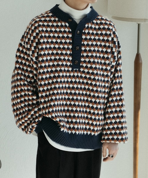 epnok(エプノック)の「キーネック総柄ニット(ニット/セーター・メンズ・ブラック/ネイビー/ブルー・MEDIUM/SMALL/LARGE)」の13枚目の写真