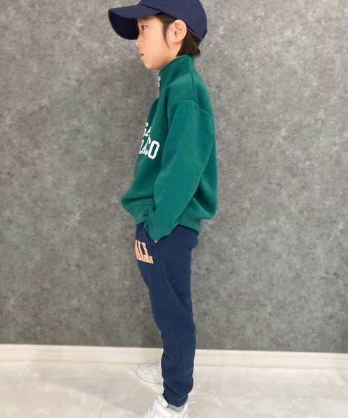THE CASUAL(カジュアル)の「【ユニセックス】裏起毛 アメカジプリント スウェットパンツ(スウェットパンツ・キッズ・ブラウン系/ネイビー/グレー系2/チャコール/ブラック/ベージュ系/グレー系3/ネイビー系/オートミール/グリーン/グレー系5/杢グレー/グレー系/ブラウン系1/グレー系1/グレイッシュベージュ/ブラック系/グレー系4・150cm/160cm/140cm/130cm/110cm/120cm)」の22枚目の写真