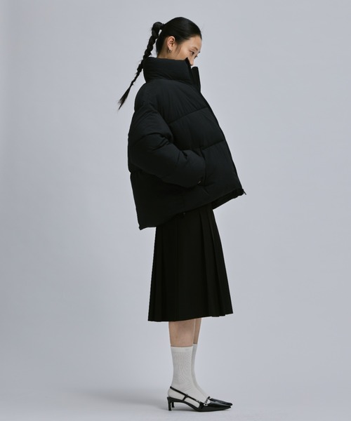 LOW WAIST MIDI PLEATS SKIRT / ローウエストミディ丈プリーツスカート（スカート）｜FEKETE（フェケテ）