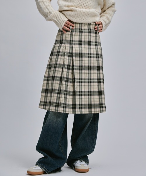 LOW WAIST MIDI PLEATS SKIRT / ローウエストミディ丈プリーツスカート（スカート）｜FEKETE（フェケテ）