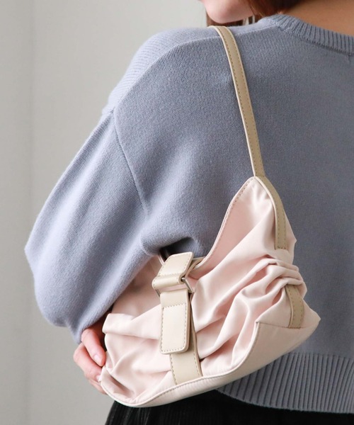 archives（アルシーヴ）の「リボンタックバッグ（ボディバッグ/ウエストポーチ・レディース・ブラック/アイボリー・FREE）」の17枚目の写真