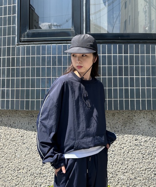 Bargiee（バージー）の「スウォッシュ ナイロン ジャケット トップス 撥水 防水 ユニセックス（ナイロンジャケット・メンズ・ブラック/サンドベージュ/ネイビー・FREE）」の17枚目の写真