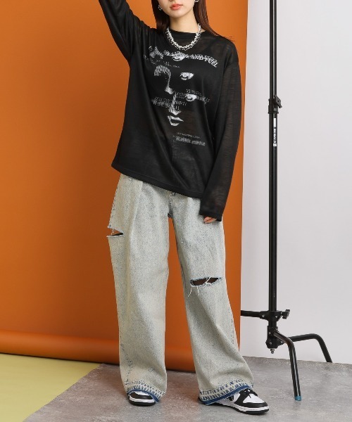 RAGEBLUE（レイジブルー）の「2size展開/ケミカル加工フラワー刺繍/ダメージタックDABOワイドデニム（デニムパンツ・レディース・ライトブルー/サックスブルー/ケミカルウォッシュ/ライトブラウン/ブルー系その他・SMALL/MEDIUM）」の7枚目の写真