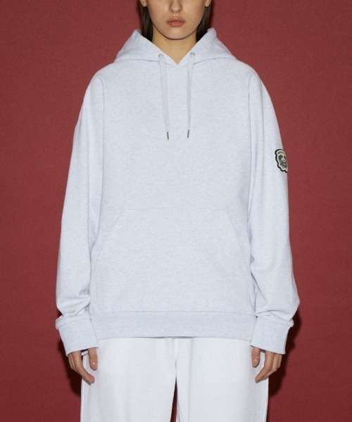 Onitsuka Tiger（オニツカタイガー）の「SWEAT HOODIE